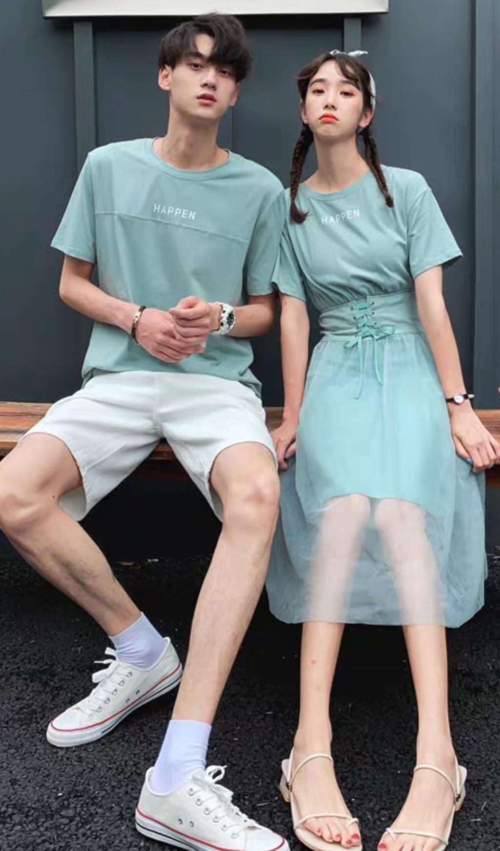  「情侣」小众情侣穿搭有多拉风？跟着时尚达人试着穿一次，保管让你们满意
