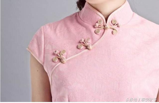 旗袍领子款式一览:原来关于旗袍的衣领、衣襟还有这么多讲究!