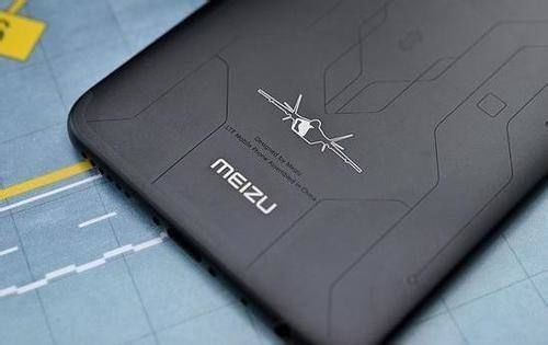 产手机都爱玩定制,这四台你更喜欢哪个主题?_