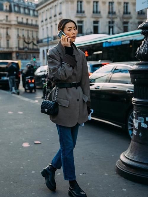  「小开衫」早春外套不知怎么选？看看刘雯身上这3件外套，经典洋气又百搭