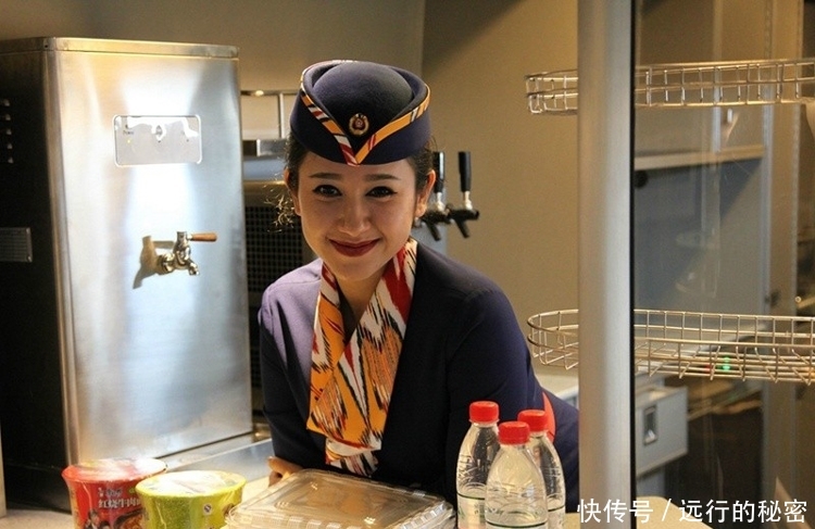 坐高铁时的3种“隐藏福利”，需要旅客主动提出，很多人不知道！