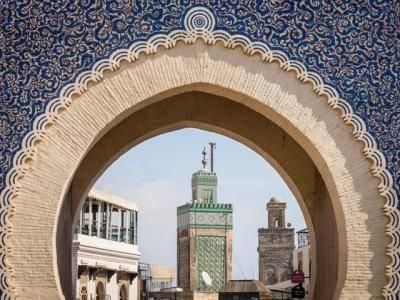 对中国免签后游客暴增，多部电影的取景地，这袖珍小国你去过吗！