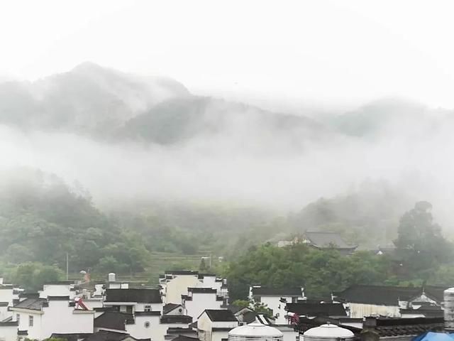 徽州秋日最美省道S215，自驾2小时前往，私藏众多秋色