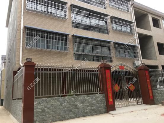  「建起」父母监工、弟弟装门窗、妹夫买建材，50万建起4层农村新