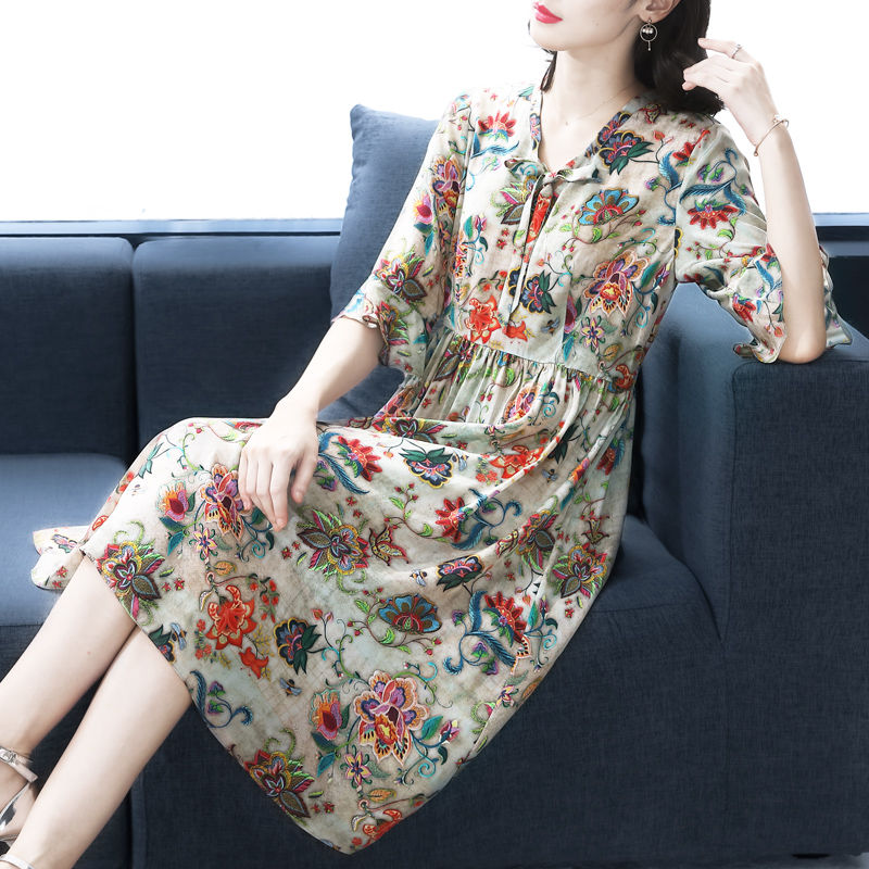 有一种中国风:“绣花裙”，比旗袍洋气，比欧货裙高贵，巨美嫩3