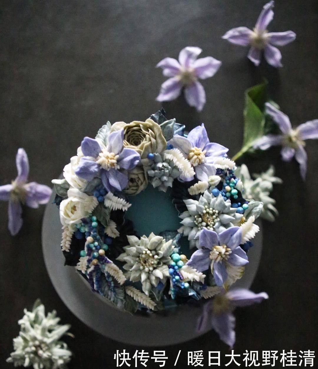  『制作』她做的鲜花蛋糕太撩人，看完后全世界都惊艳了