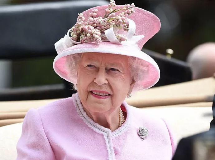 英国女王的珠宝,每一件都价值连城!
