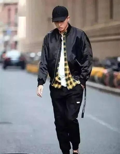  「运动」酷男孩穿搭，大街上最靓的仔是你！