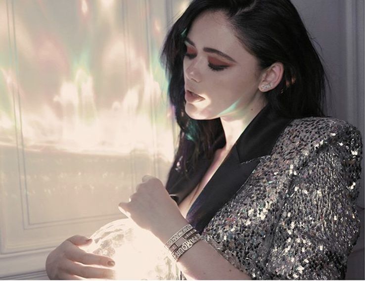 全球时尚博主第三名，这位酷爱暗黑系的小姐姐你必须了解下!