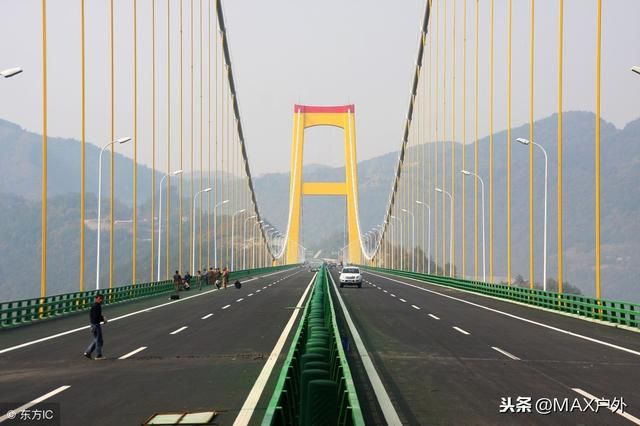 中国藏在深山的宏伟大桥，叫不出名字却让人叹为观止