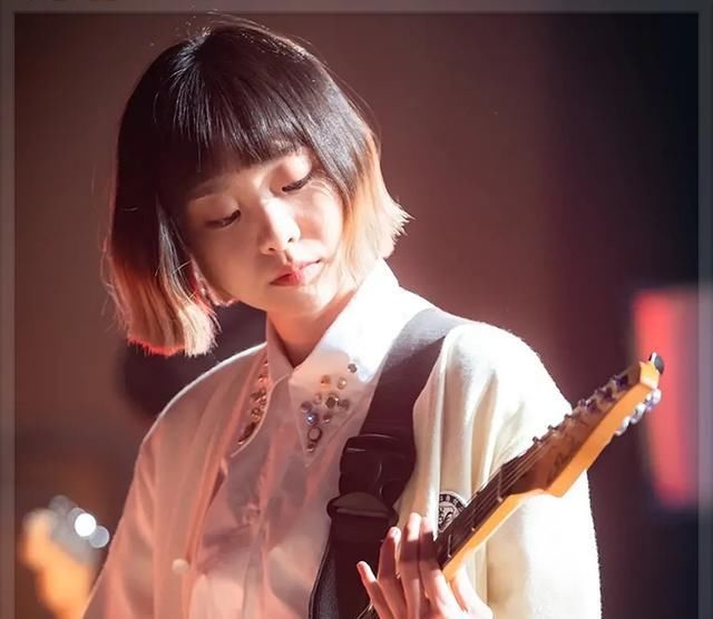  『短发』想尝试短发?不妨先看看女神们的短发造型,各种不同风格