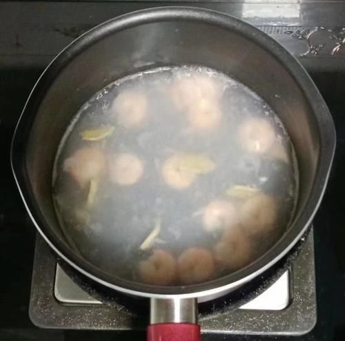 「女人」它是天然“美容水”,女人常吃皮肤白了、细嫩了,斑点都没了!