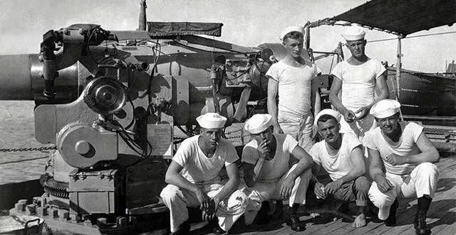 T恤原来最早被美国水手当内衣来穿！