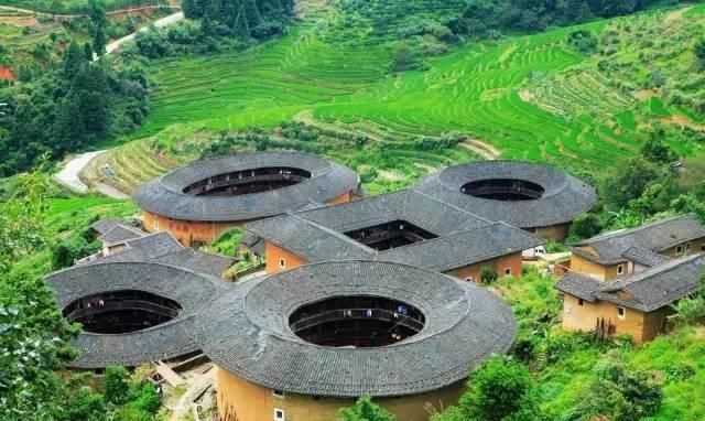  「慢慢」中国212个AAAAA景区全在这里, 存起来, 慢慢走完!