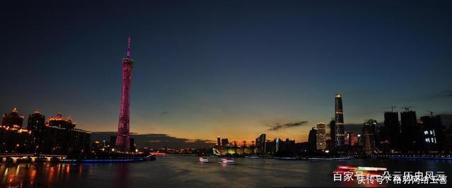 江西本来很大，后分成两半，分出去那一块，如今是中国最发达的省