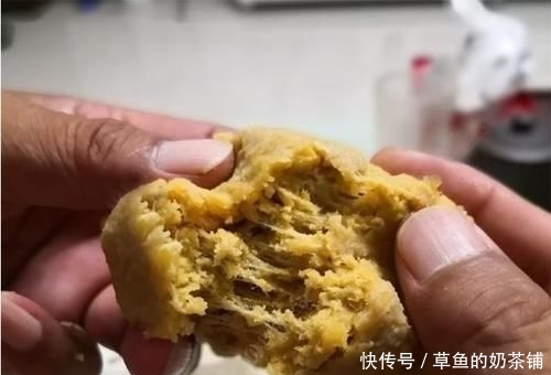  「草鱼」专供鲤鱼和草鱼的自制饵料，让你钓50斤的鱼获和玩一样