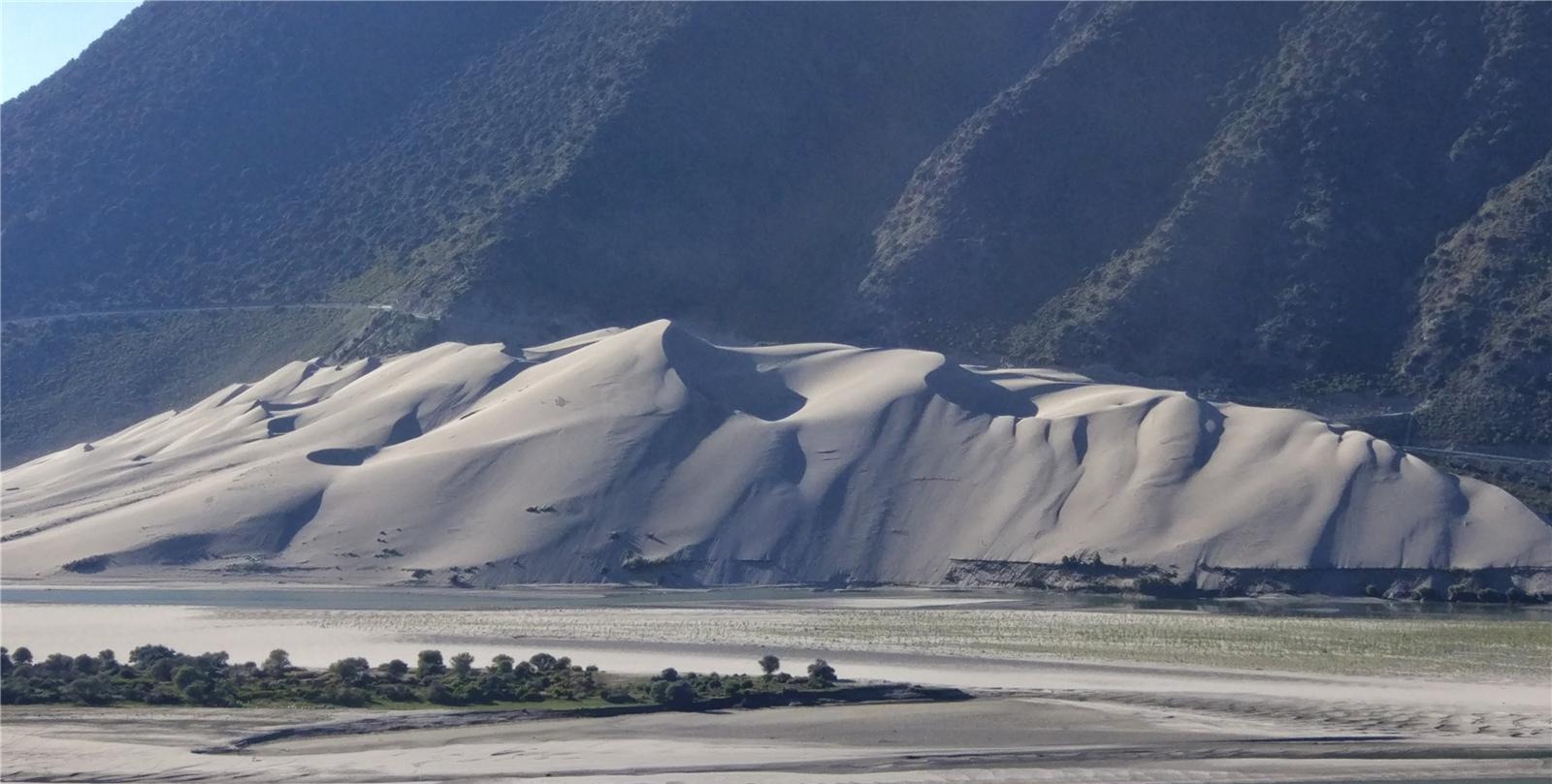 游览雅鲁藏布江大峡谷, 远眺南迦巴瓦峰