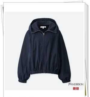  『穿搭』利用5种优衣库的流行单品打造春季造型，日本女孩的穿衣搭配示范