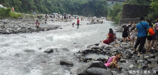记周末的失败避暑游，最近这个迅速走红的景点为何要慎重前往？