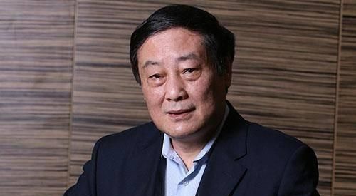  上市：宗庆后“妥协”，从坚持不上市，到“松口”，宗馥莉改变了什么？