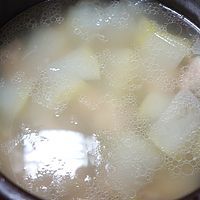 不止是冷泡茶和调酒!好水如何物尽其用?和撕葱一样精致生活,从一瓶斐济水开始