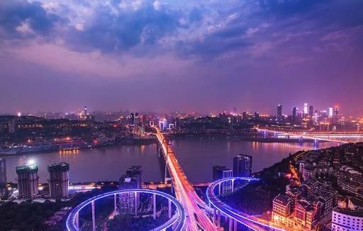  #我国#实拍：我国被称为“桥都”的城市，共有1.3万座桥，号称世