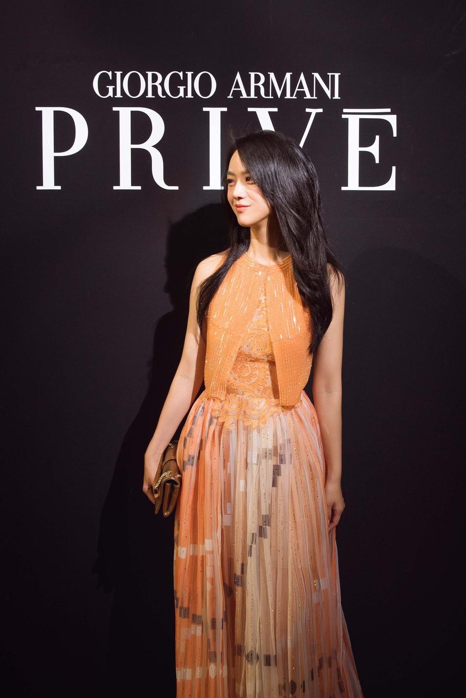 本以为刘诗诗的橘色礼服是全世界, 当看到汤唯, 我呆了!