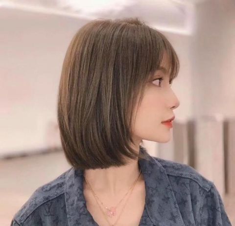 小美女：脸大的小美女，大美女，发型首选这几个
