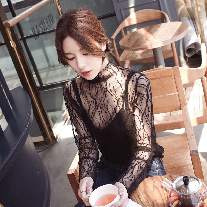 女人身材好，学下图这样穿搭，时尚性感又迷人