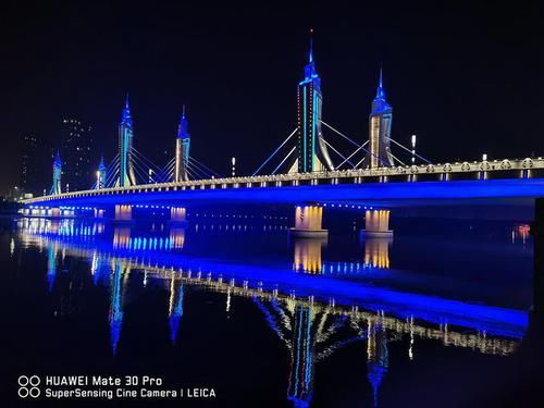 华为Mate 30 Pro夜景拍摄如何？比单反更方便，多焦段有惊喜
