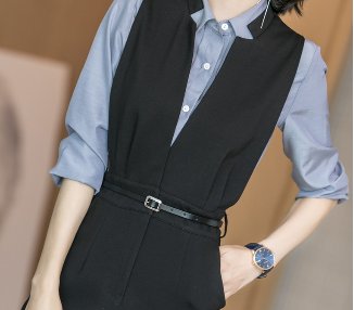 身材条件不错的女人，一定要多穿气质包臀裙，展现迷人身姿，美爆