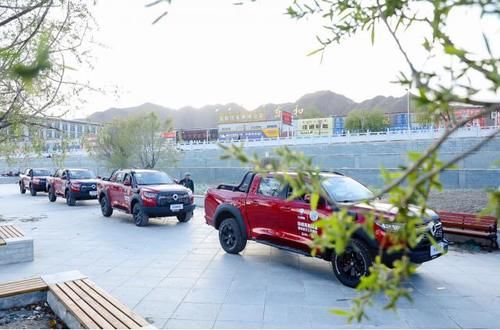  『丈量』丈量珠峰的工作车，到底有多强 ?