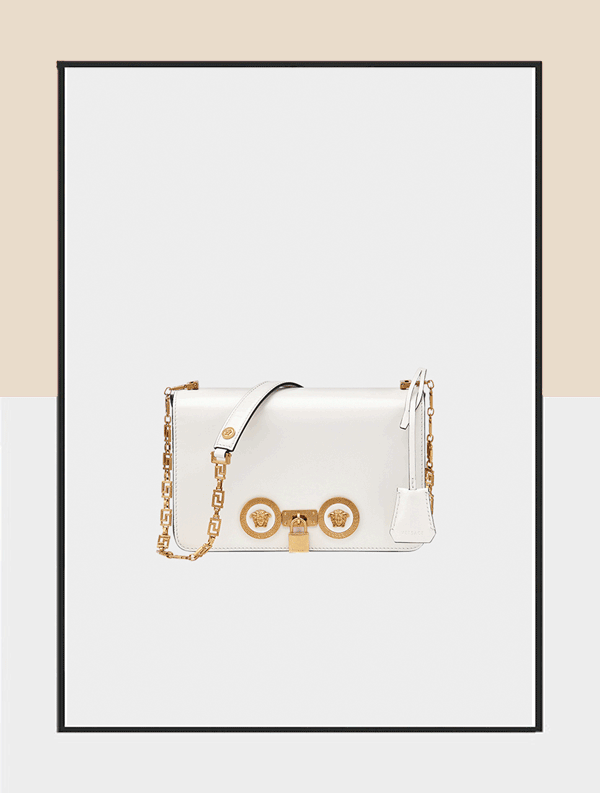 范思哲  集结四位风格女神，亲身示范七款Versace Icon包袋