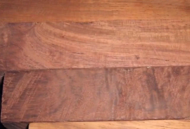 农村一种难得一见的树木，被人当成柴火烧了，殊不知比紫檀珍贵