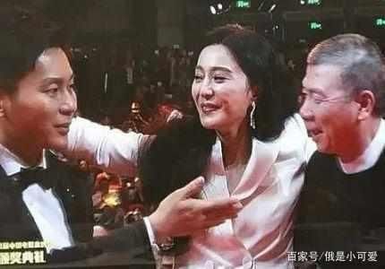 崔永元再发声！冯小刚范冰冰无码照流出，吃瓜群众们一脸懵圈！