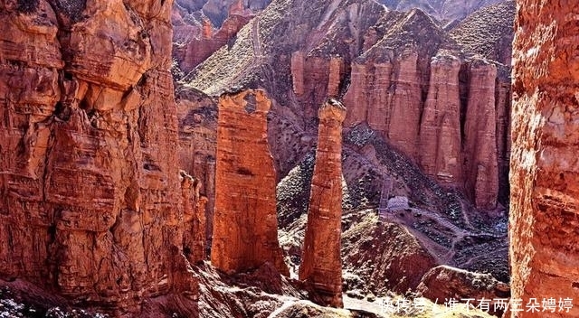 中国唯一位于北方的丹霞,虽然地处偏僻,却是最为绚烂的!