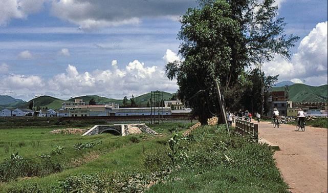  「几十年」1980年从香港到深圳 那真的是两个世界 反差好大