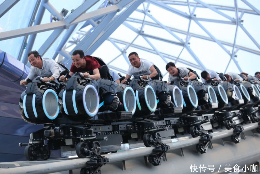 国内最赚钱的景点，进场畅玩要携带2700元，还要带上伙食费