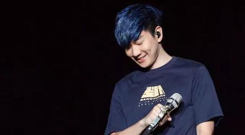 某女演员出轨报复老公?林俊杰新女友曝光遭脱粉?女星傍上影视老