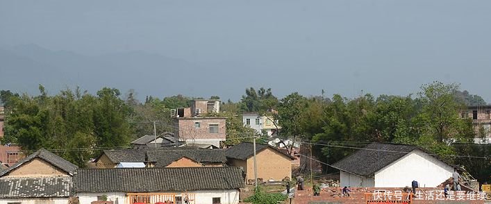 农村统一规划建房，农民还用自己建房吗