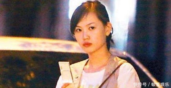 马蓉深夜开豪车出门,遇意外发文求救,网友交警同志,有人酒驾