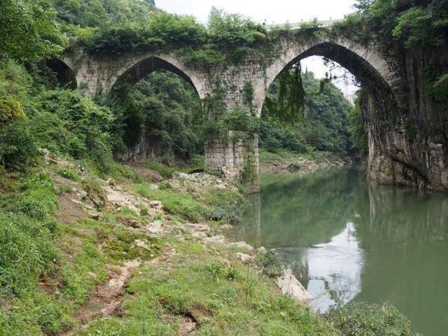 贵州发现一座古老神秘桥梁 三毁三建 依旧坚挺400多年 媲美赵州桥