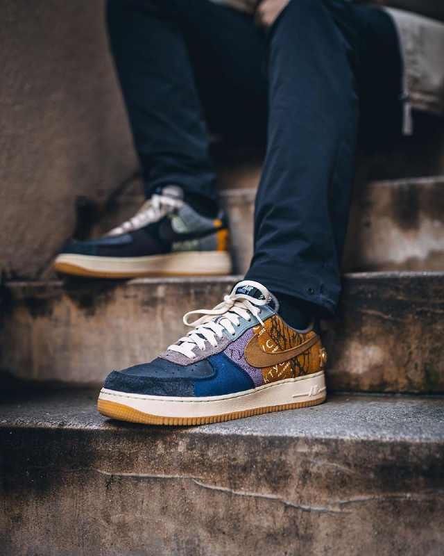  [Nike]Nike全新联名释出，隔壁Travis Scott馋哭了丨潮鞋上脚