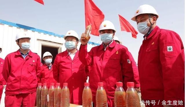  「油田」好消息！中国亿吨级油气田现身新疆，37万方天然气喷涌而出！