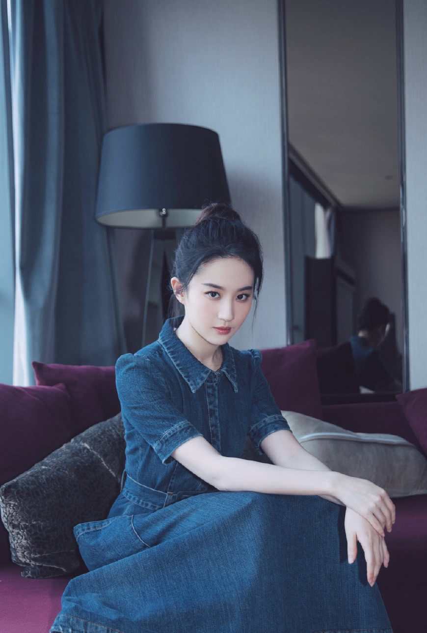 31岁的刘亦菲厉害了！瘦了20斤不止，网友：“神仙姐姐”又回来了