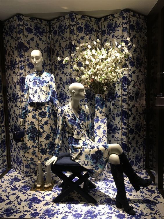 没想到!她把《演戏攻略》中的元素用在橱窗里,高级炸了!