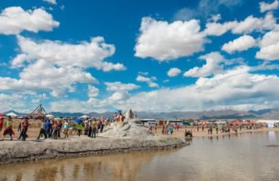 中国一个湖价值12万亿，部队全天看护，它到底有什么奇特之处？