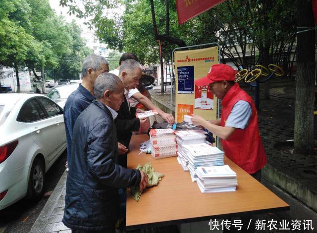 国家再次要求整治“恶霸”，若发现这3类村干部，农民可监督举报