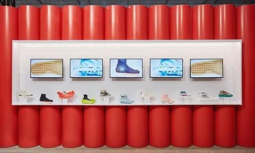  『品类副总裁』这双 CONVERSE 大概是最能满足舒适度的球鞋了