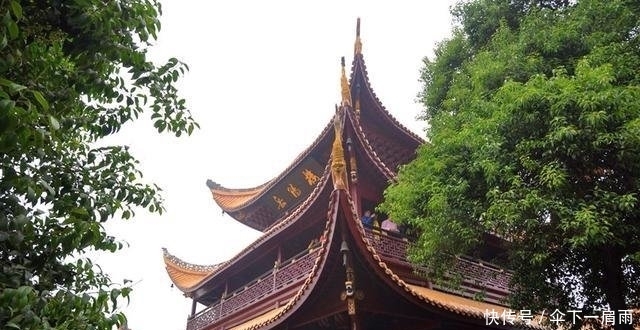  #界线#中国有10个非省会城市，因主城区为省界线，发展受影响